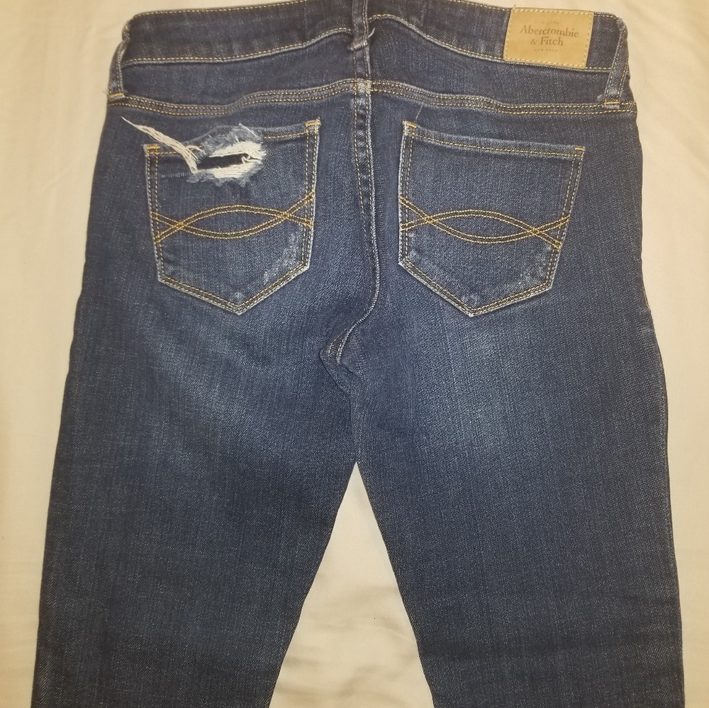 A&E Low Rise Cropped Denim Jeans - Picture 4 of 5
